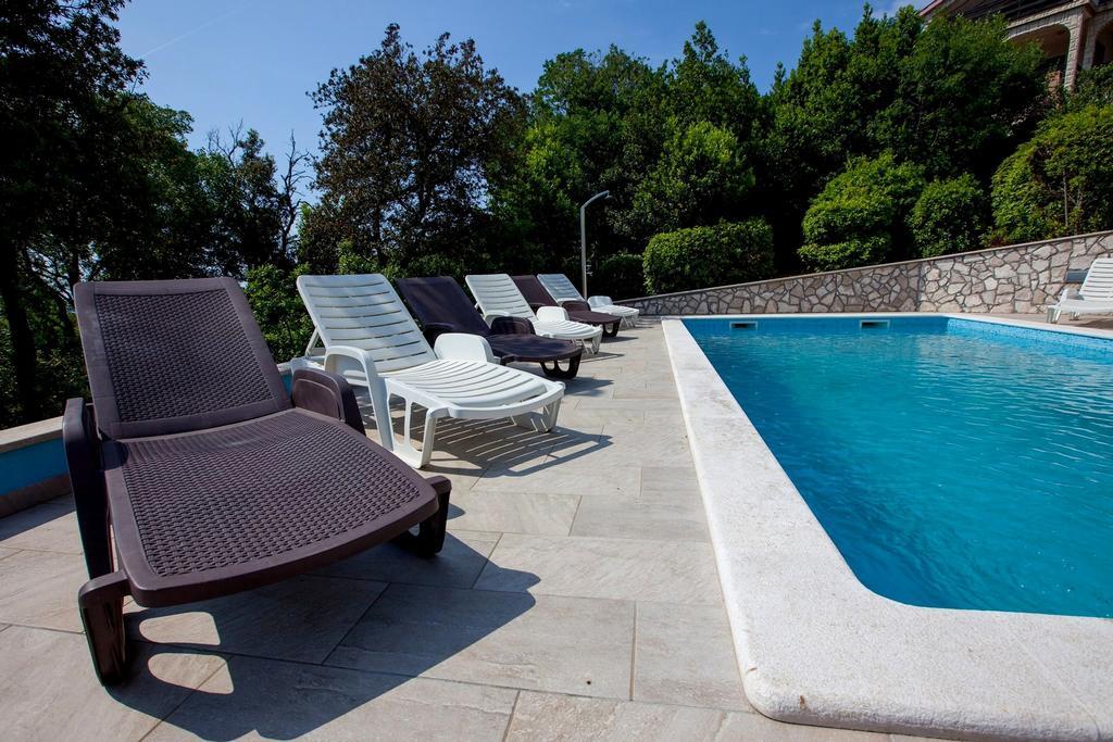 Apartments Villa Iva 라브니 외부 사진