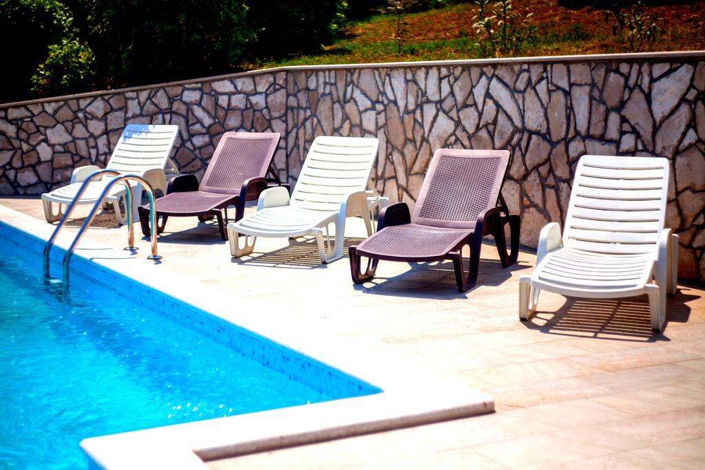 Apartments Villa Iva 라브니 외부 사진